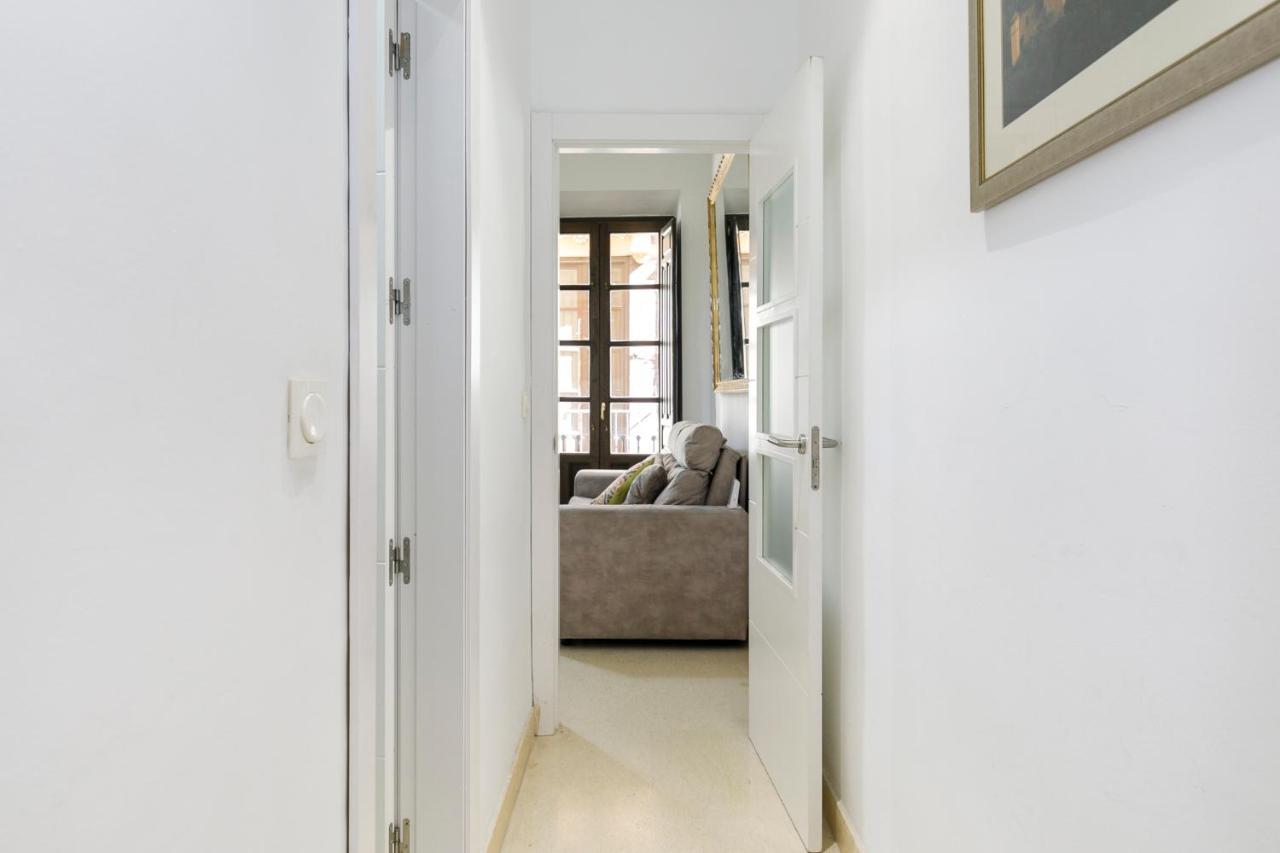 Apartamento Alcaiceria Granada Apartment ภายนอก รูปภาพ