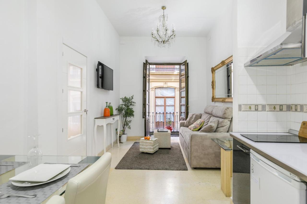 Apartamento Alcaiceria Granada Apartment ภายนอก รูปภาพ